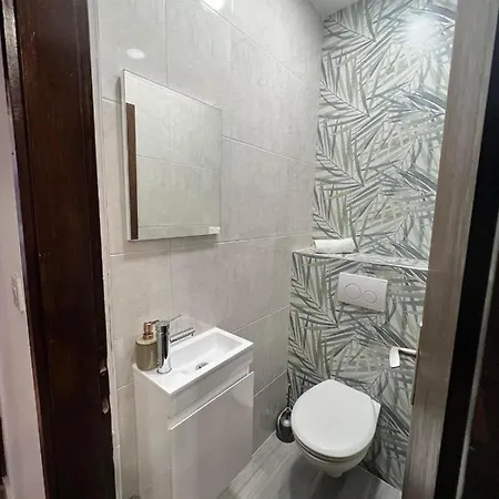Botarius Apartment