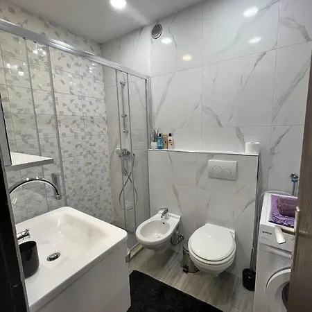 Botarius Apartment